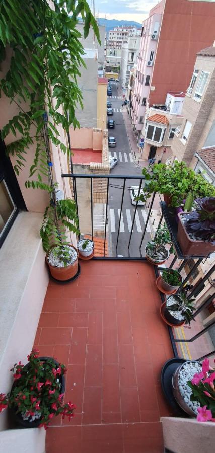 Ferienwohnung ¡Economico Y Bien Ubicado! Castellón de la Plana Exterior foto