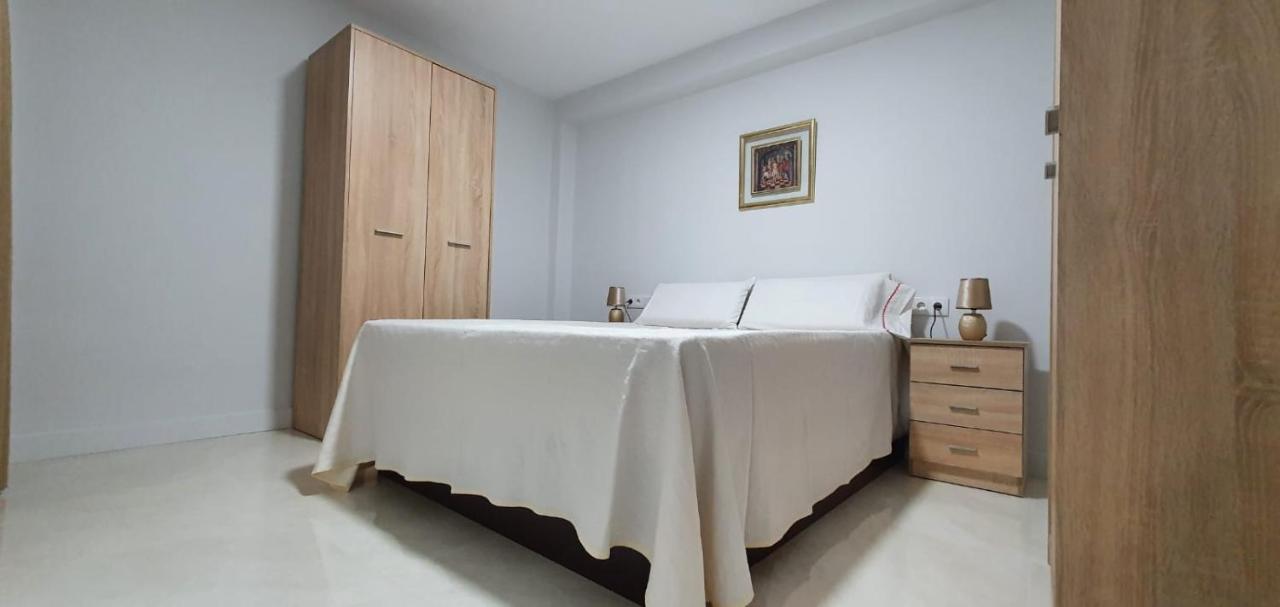 Ferienwohnung ¡Economico Y Bien Ubicado! Castellón de la Plana Exterior foto